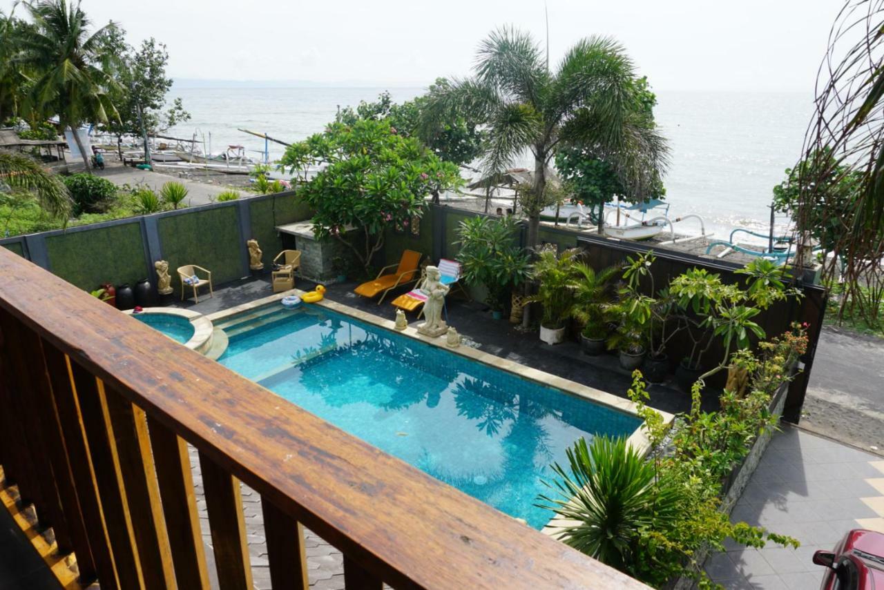 Villa Kenanga In Meninting By The Beach Матарам Экстерьер фото